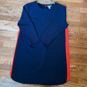 H&m navy and red dress
Size 14